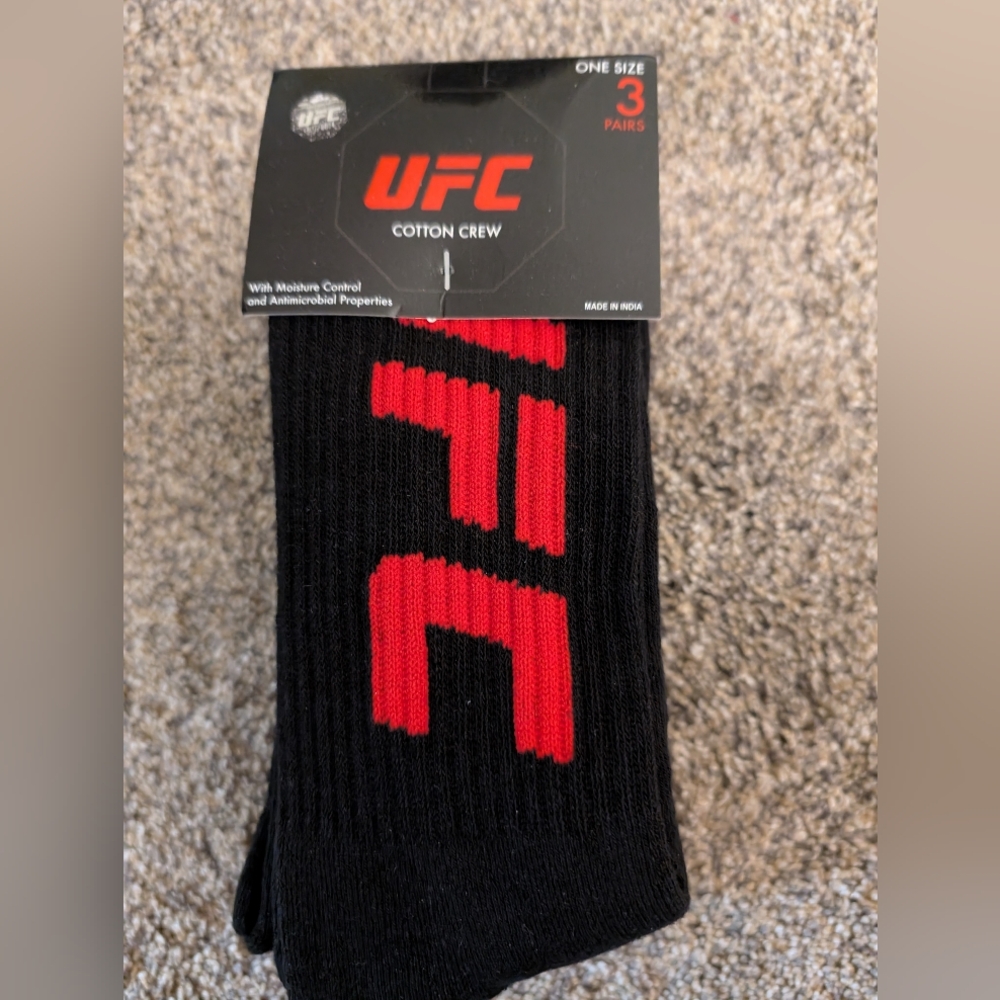 UFC Black and Red Athletic Crew Socks NWT